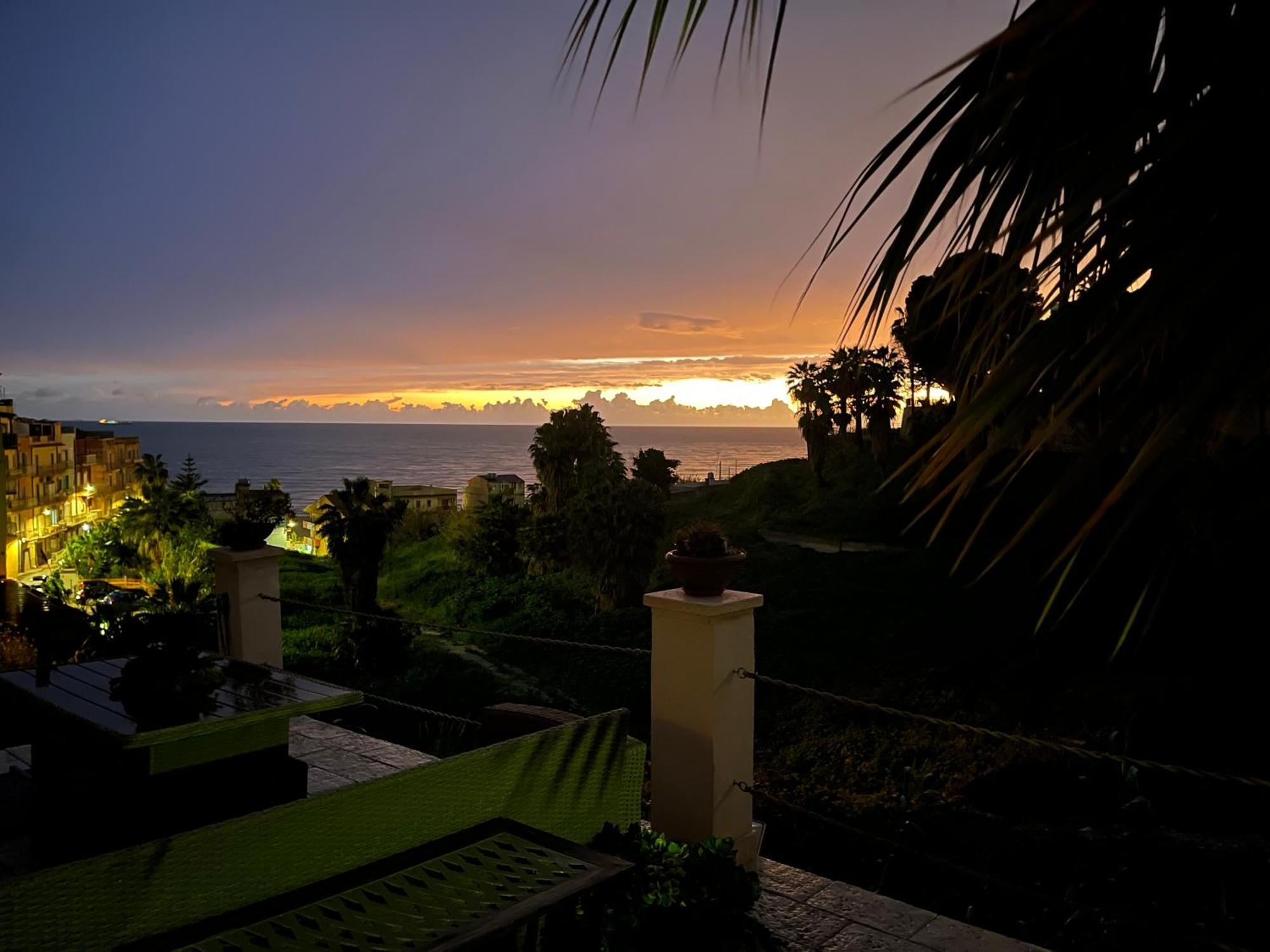 Casa Veranda Sul Mare Джеля Екстериор снимка